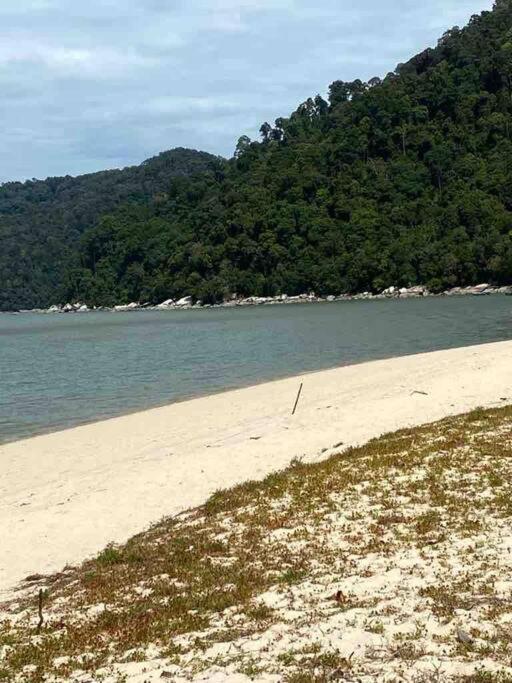 Maritime Suite Duplex Penang- Pemandangan Laut Georgetown Luaran gambar